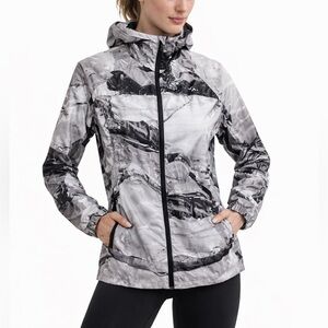 Lululemon Miss Misty II Jacket Women's 2 Lightweight Travel Active Layering